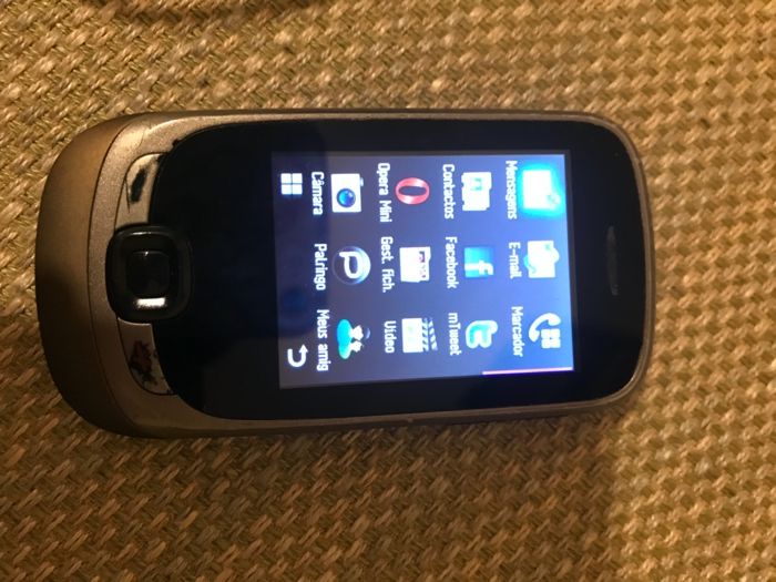 Mobile Phones (Functional and for Parts)64170810103042124