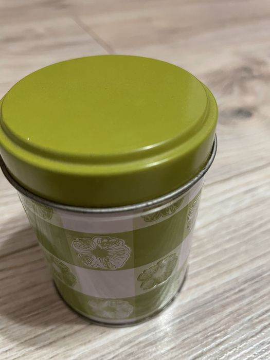 Blaszane pudełeczka