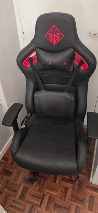 HP Omen Citadel Cadeira Gaming vermelha ,Preta ,Tapete,Suporte