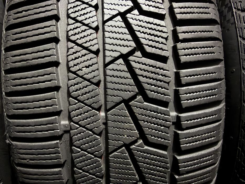 245/45 r19 Continental 4шт.