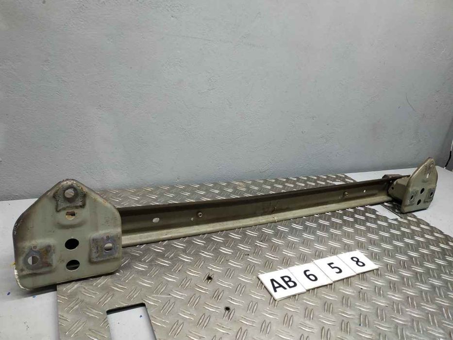 Mitsubishi Eclipse Cross 2017- підсилювач бампера зад UB0658 6410D224