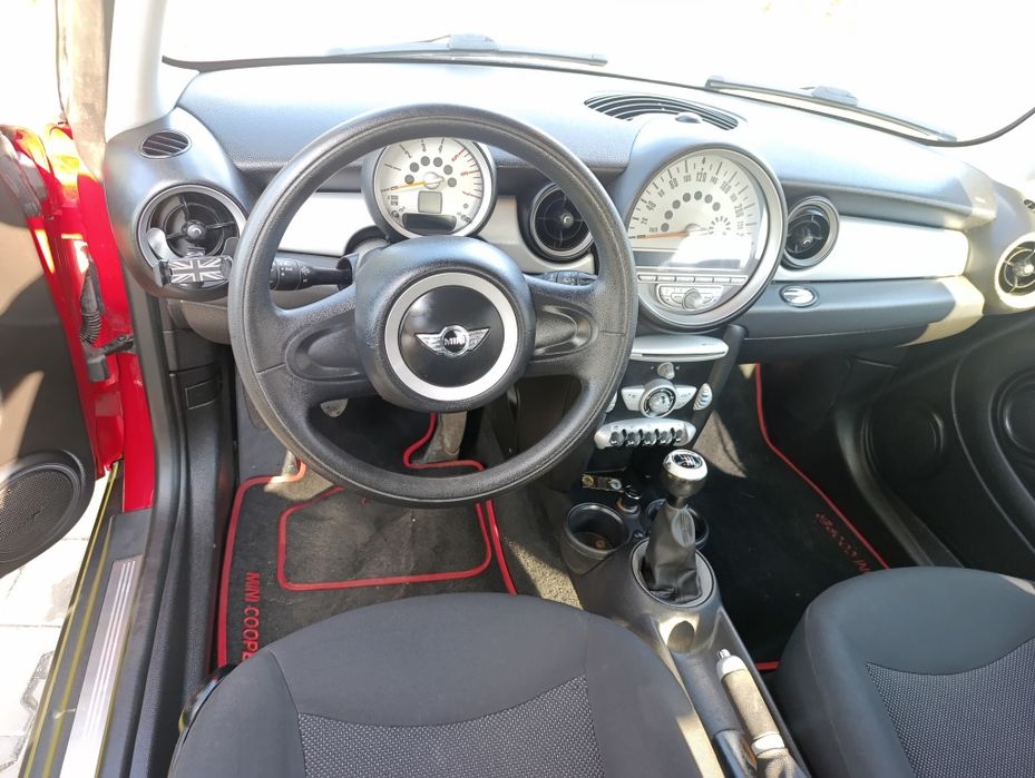 Mini Cooper 1,6 d