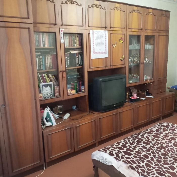 Продам мебель шкаф-антресоль