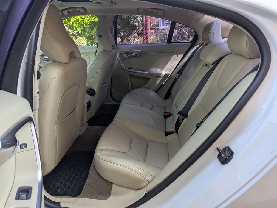 Volvo s60 2013 Повна комплектація