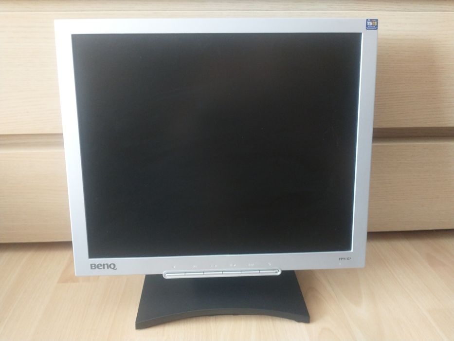 Monitor komputerowy BENQ Q9T4 19'' stan bardzo dobry