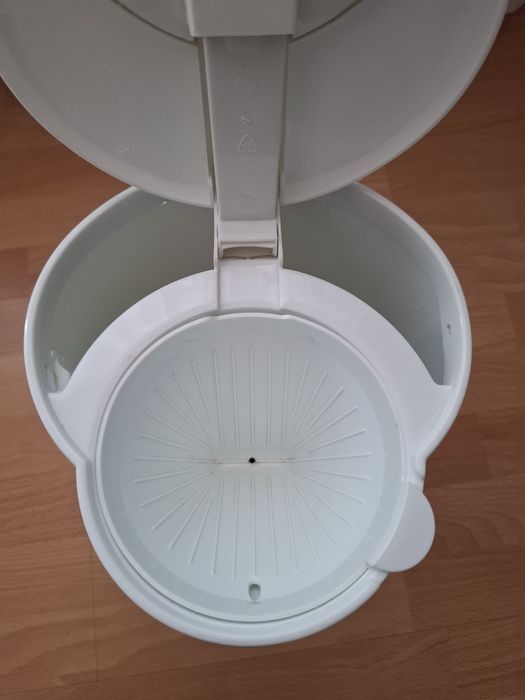 Zaparzacz Elte KM 122W