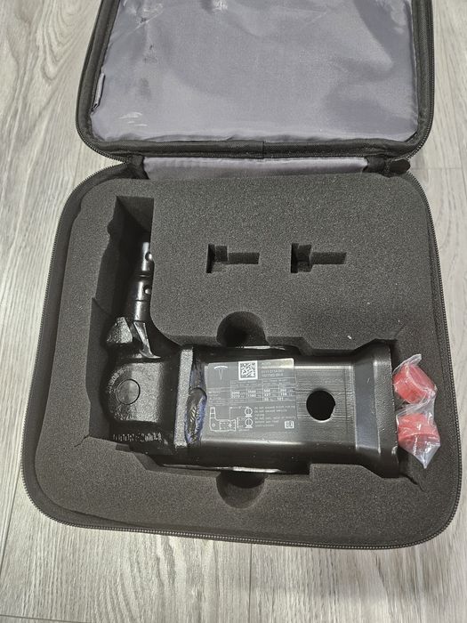 Tesla прицепное Model X