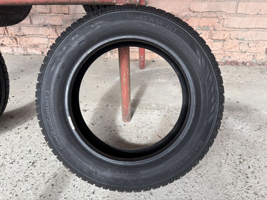 Пара літніх шин 155/65R14 Continental