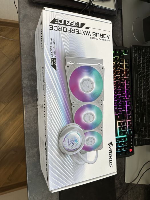 Продам Gigabyte Aorus Waterforce ll 360 Ice