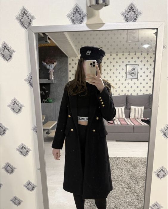 Пальто zara з гудзиками