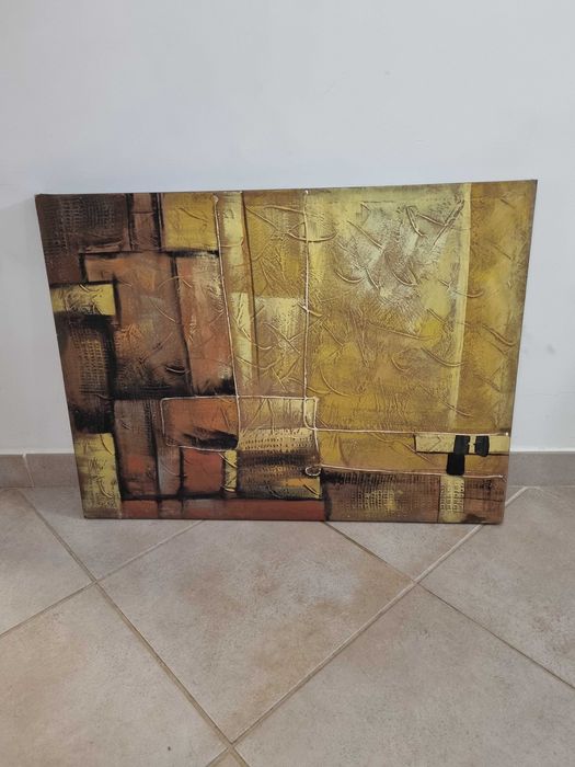 Quadros com relevo, como novos