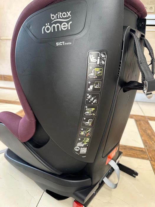 Автокрісло Britax-Romer Trifix2 i-Size від 9 місяців до 4 років
