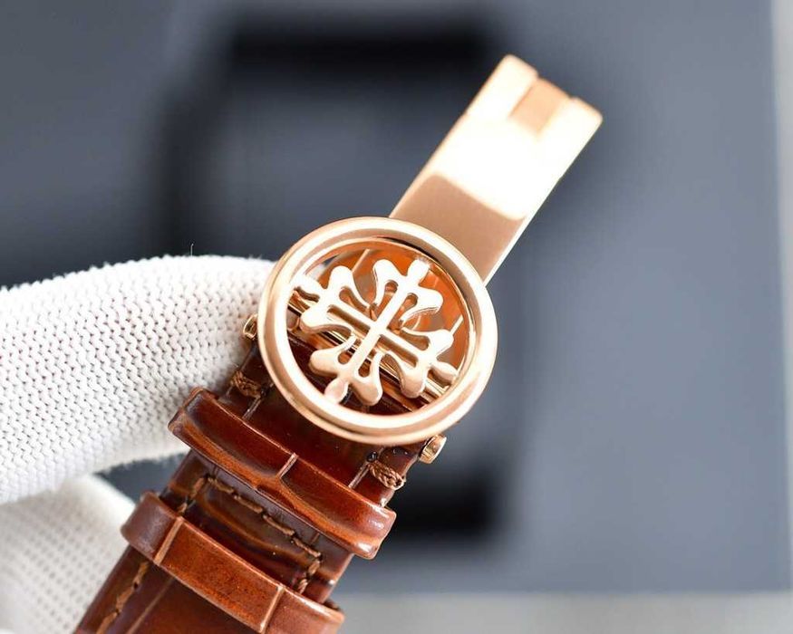 Годинник Patek Philippe nautilus moonwatch