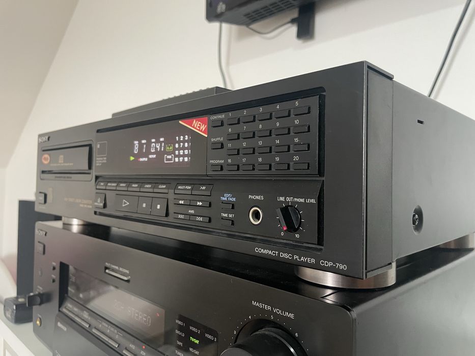 Sony CDP-790 Pilot piękny stan