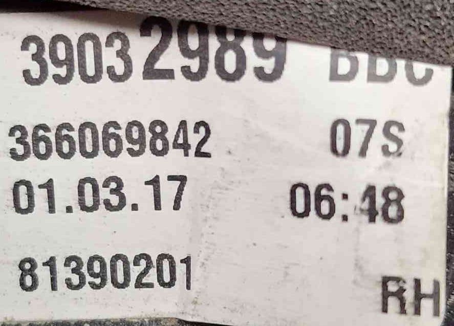 Farolim da Mala Direito 39032989 - OPEL ASTRA K