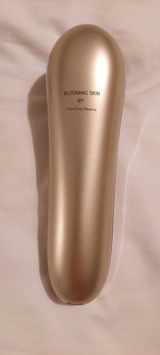 Aparelho de Skin Care, reduz flacidez e rugas da pele. Novo.