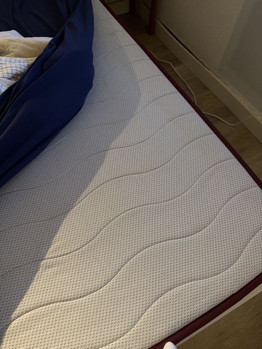 Cama de solteiro Ikea