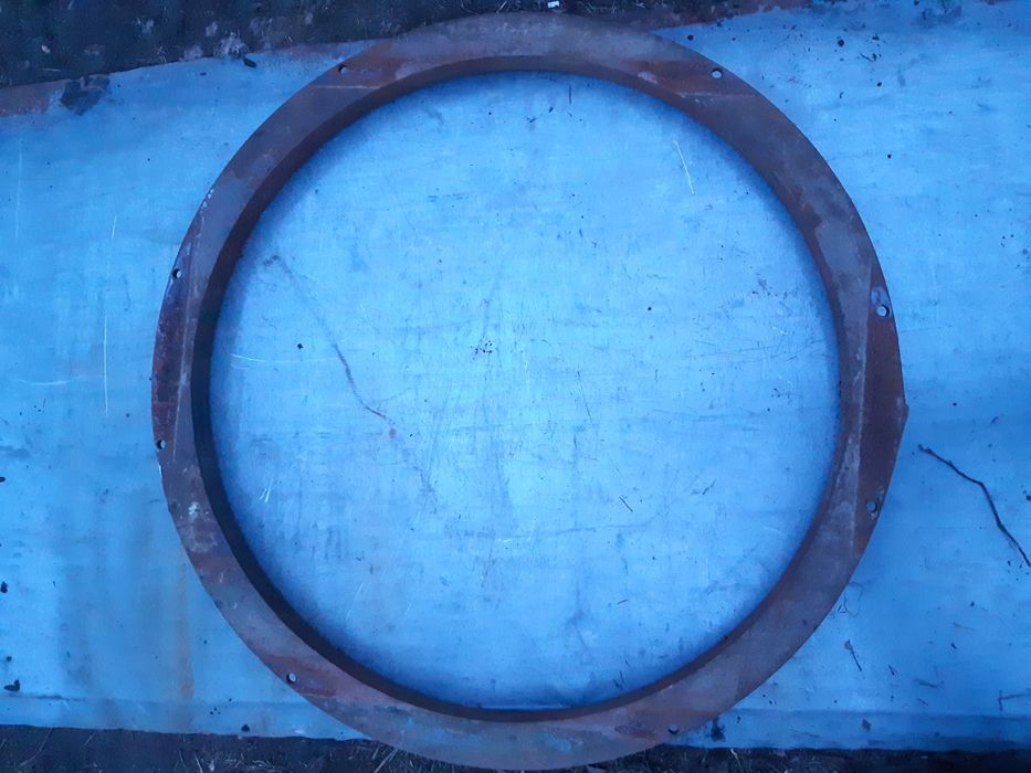 Редуктор прицепа ИАПЗ 754в ,ГКБ, 2ПТС6, диаметр нар.-112см., внут