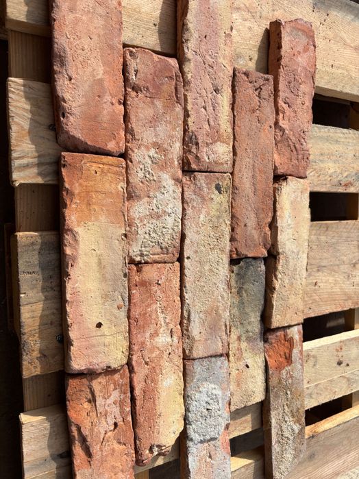 Płytki z lica cegły – oryginalne, rozbiórkowe