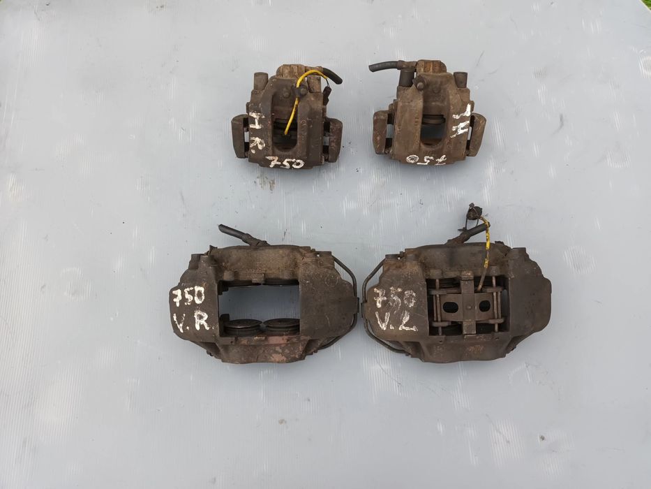 Zaciski czterotłoczkowe bmw e34 e32 750i m5 540i v8 535i 525i v8