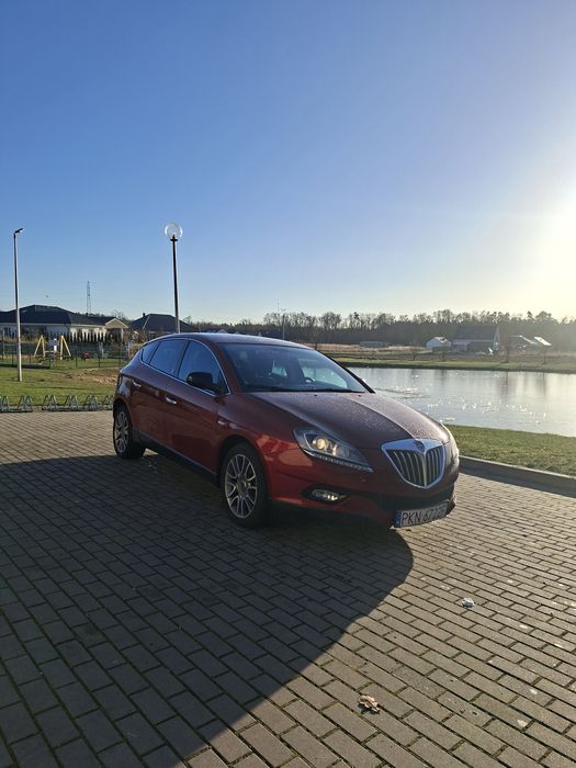 Lancia Delta 1.6d automat super stan