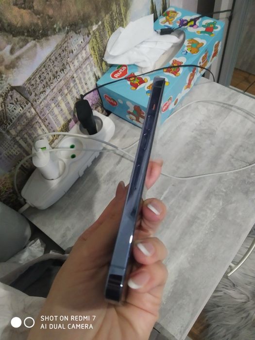 Айфон 13 про + чохли в подарок