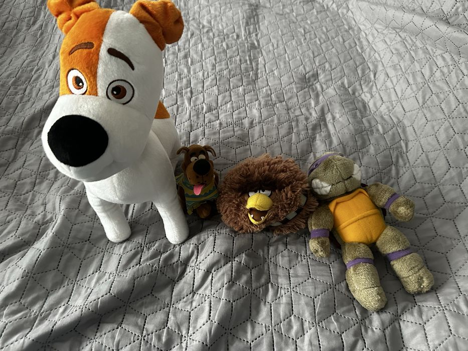 Іграшки персонажі з мультиків