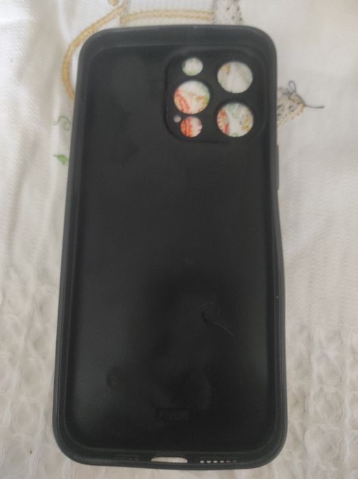 HDMI Cables, Mobile Phone Case, Snooker Balls.64285995769986123