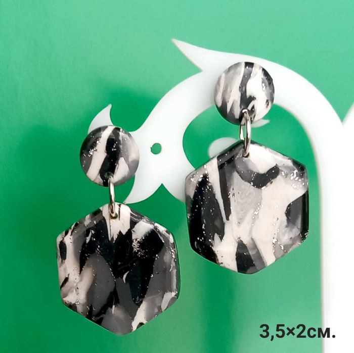 Сережки ручної роботи