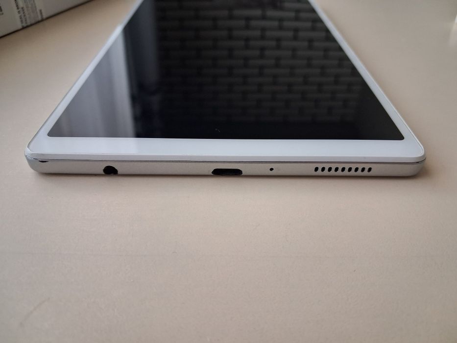 Samsung A7 LITE LTE 8,7 3GB 32GB SM - T225NZS