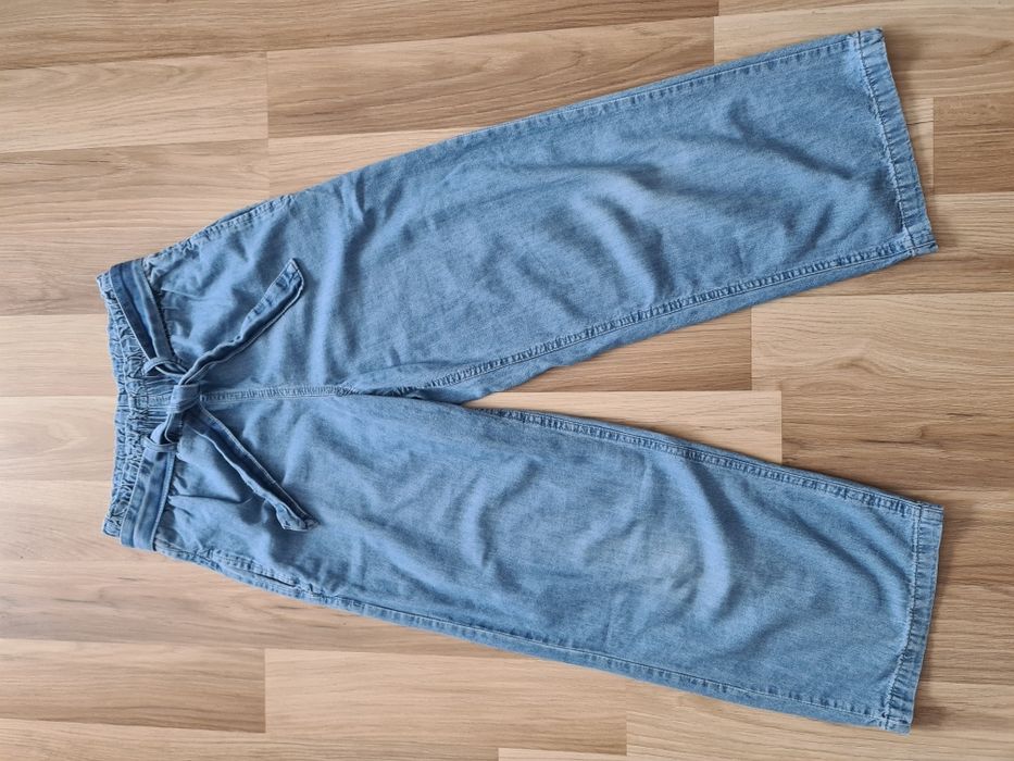 Spodnie jeansowe cienkie r. 158