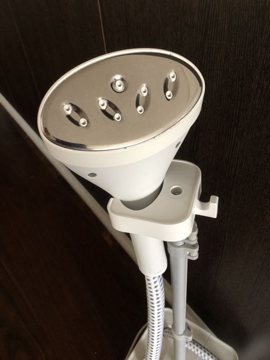 Ferro vertical a vapor da Create