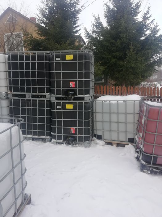 Czyste Zbiorniki 1000L używane