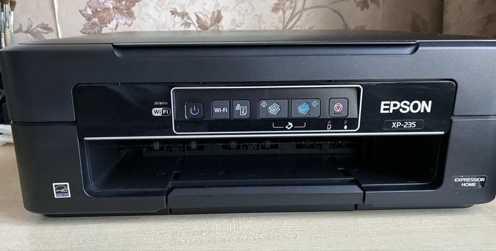 Продам БФП Epson xp-235