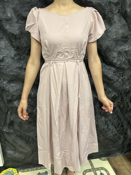 Нібна сукня ніжно бузкового кольору