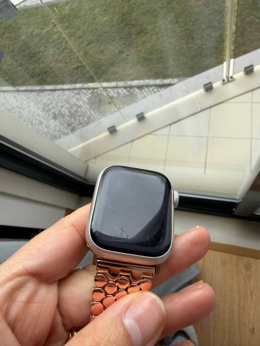 Apple Watch Series 7 41mm GPS + 2 braceletes + carregador