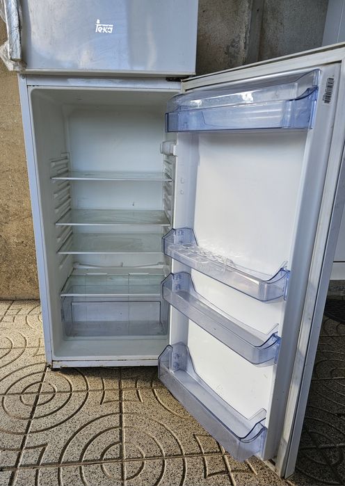 Frigorifico com arca congeladora