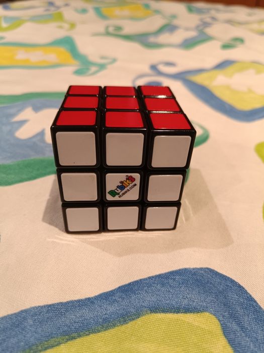 Vendo Rubik's - Cubo Mágico 3x3