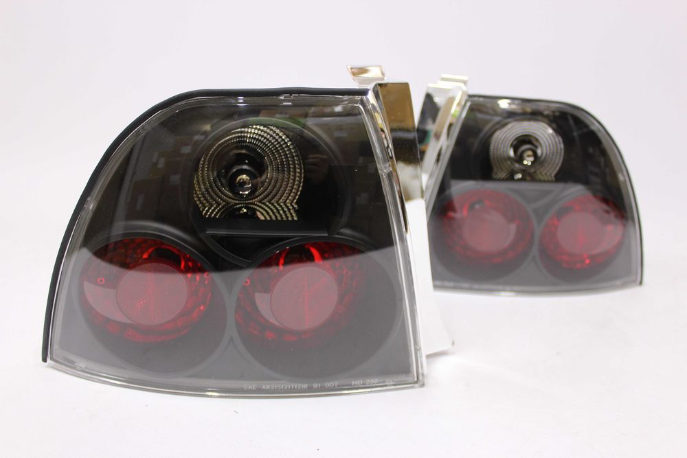 Lampy światła tył tylne Honda Accord V 94-95 USA BLACK Sedan NOWE!