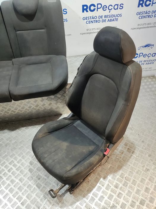 Conjunto Bancos Originais Seat Ibiza 6J Facelift