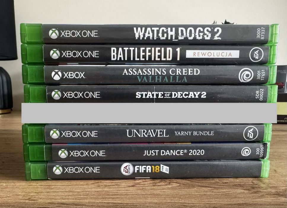 Zestaw 8 gier Xbox One watch dogs 2, unravel, Assassins creed Valhalla, Fifa, Battlefield