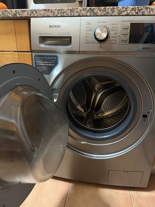 Máquina de Lavar Roupa - BECKEN Boostwash