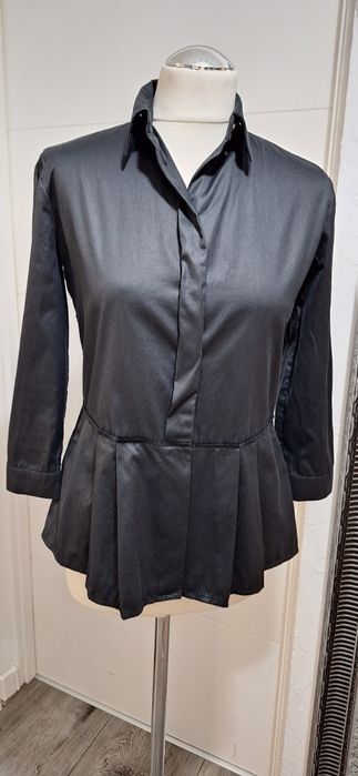 Prada m bluzka orginal