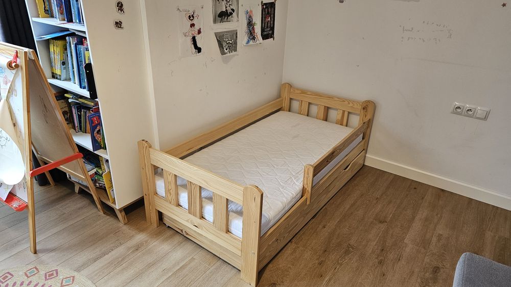 Łóżko dziecięce MARINELLA 80x160 sosna z szufladą