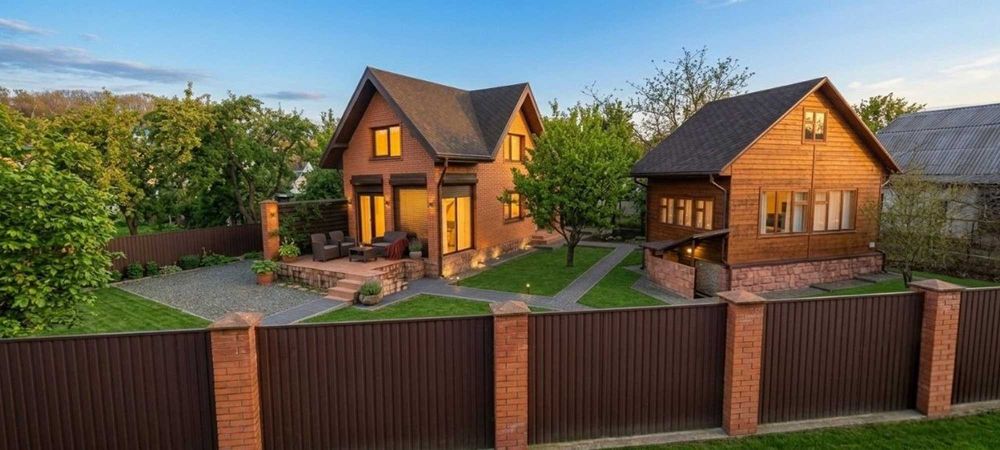 Продаж від власника: Авторський котедж у стилі французького шале серед соснового лісу (Київ, Водогін / ДВС)