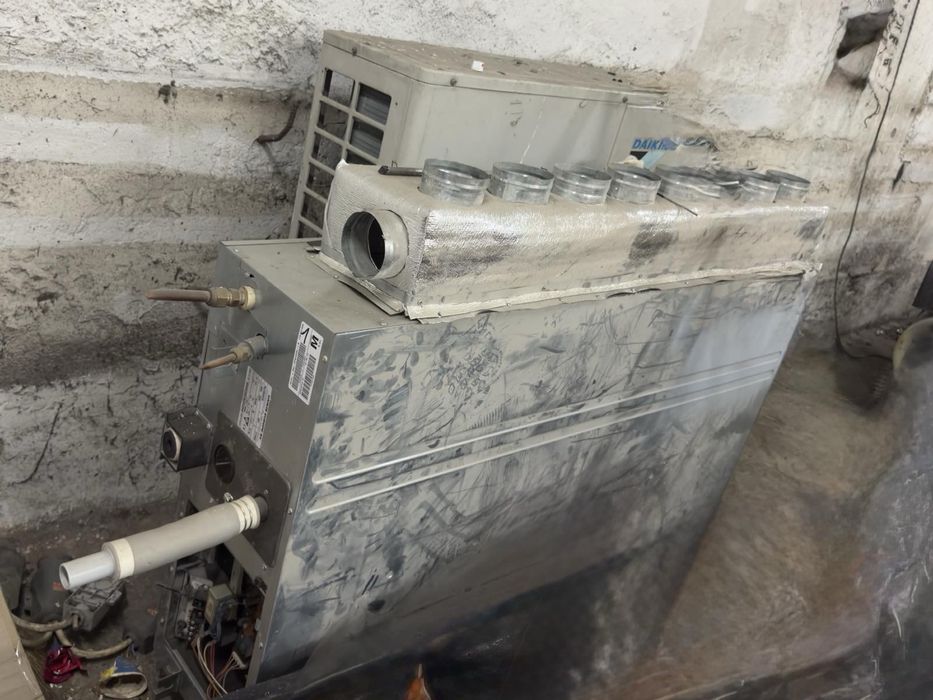 Кондиціонер спліт система Daikin RQ100B8W1B