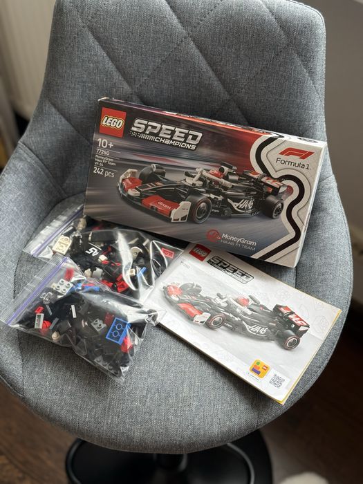 Конструктор LEGO Speed Champions Formula 1 money gram (77250).