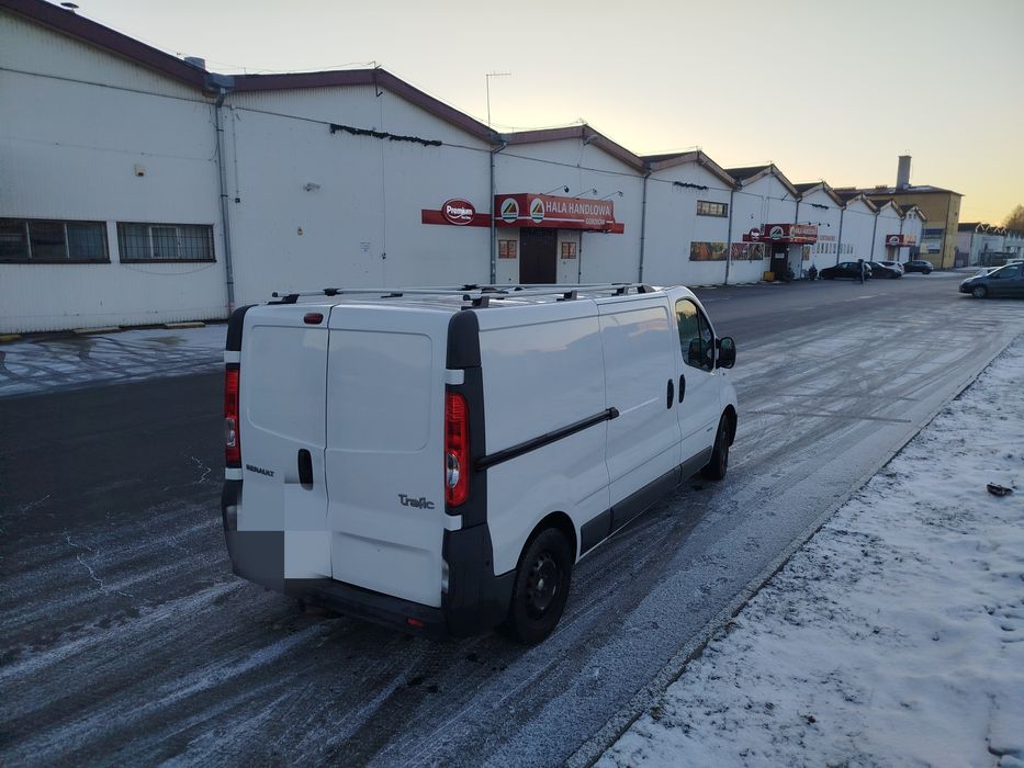 Renault Trafic long navi
