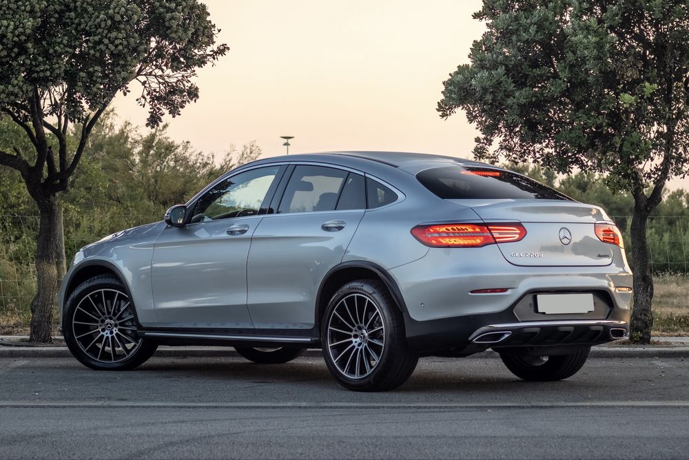 Mercedes-Benz GLC 220d COUPE AMG LINE