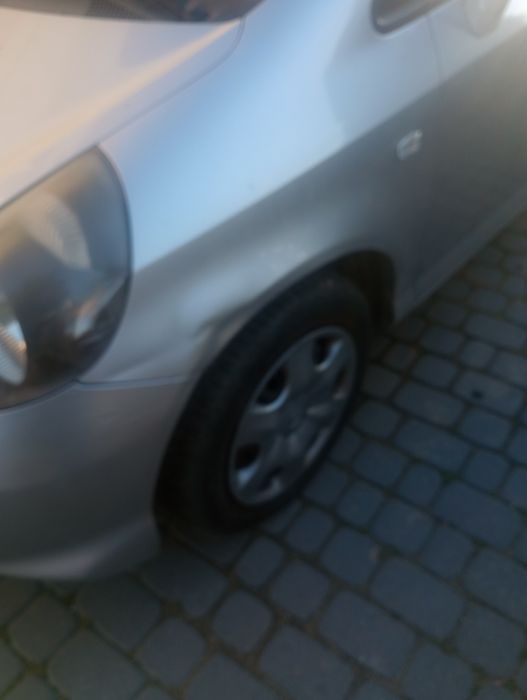 Honda jazz 1.2.        .